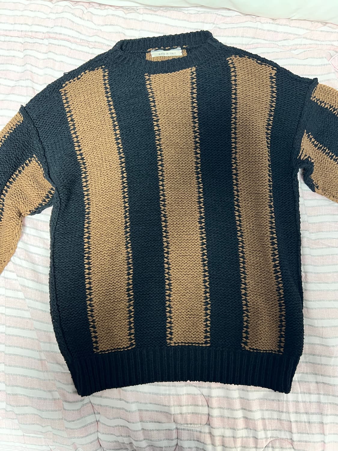 크리스타세야 오버사이즈 스웨터 xs사이즈 상품이미지2