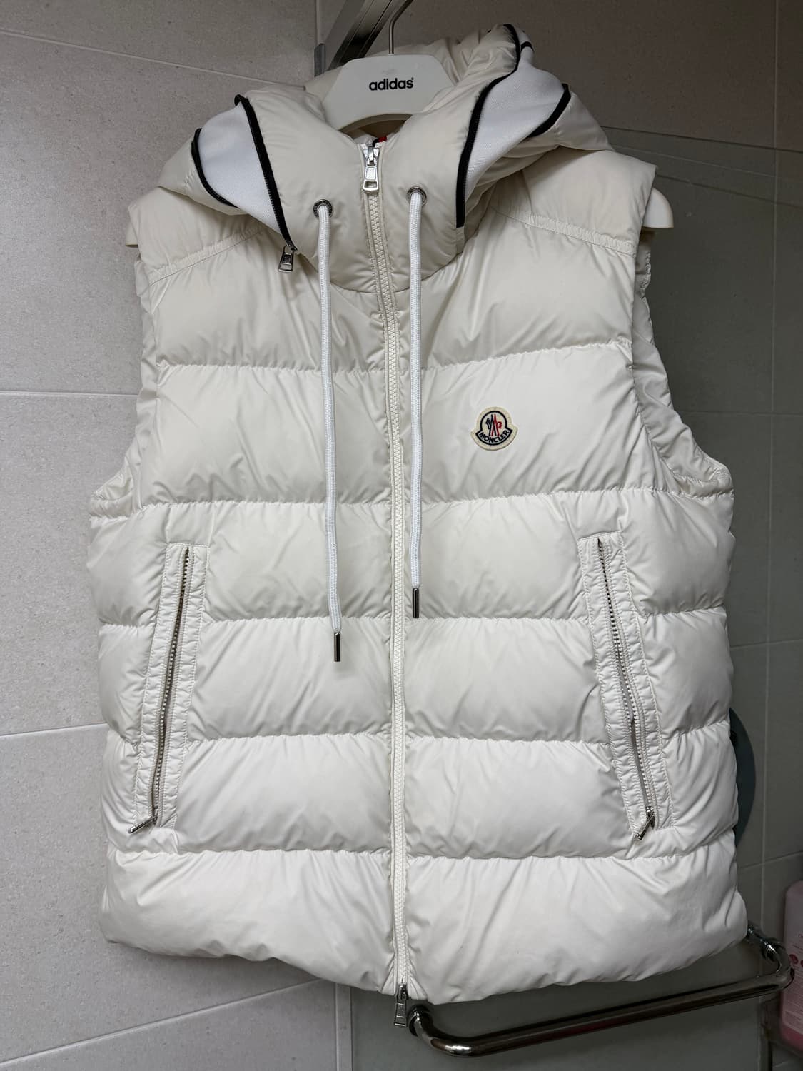 [3] 몽클레어 카다민 패딩 베스트 상품이미지1