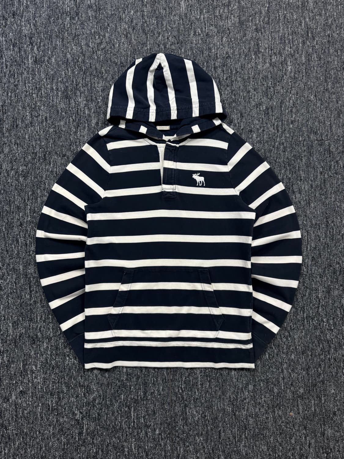 아베크롬비 네이비 스트라이프 후드 상품이미지4
