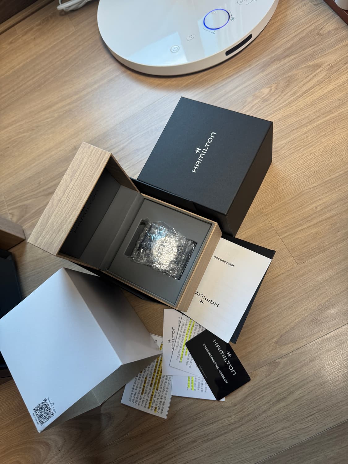 해밀턴 카키 필드 쿼츠 38 블랙 새상품 판매 상품이미지1