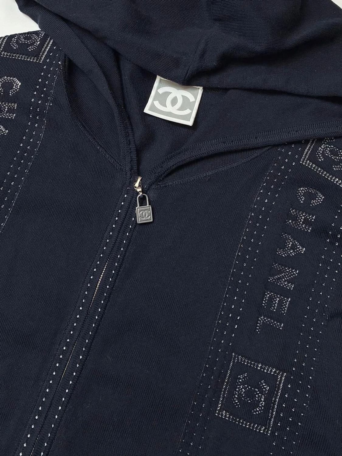 샤넬 코튼 시그니처 패턴 풀집 후드집업 PN5724 상품이미지2