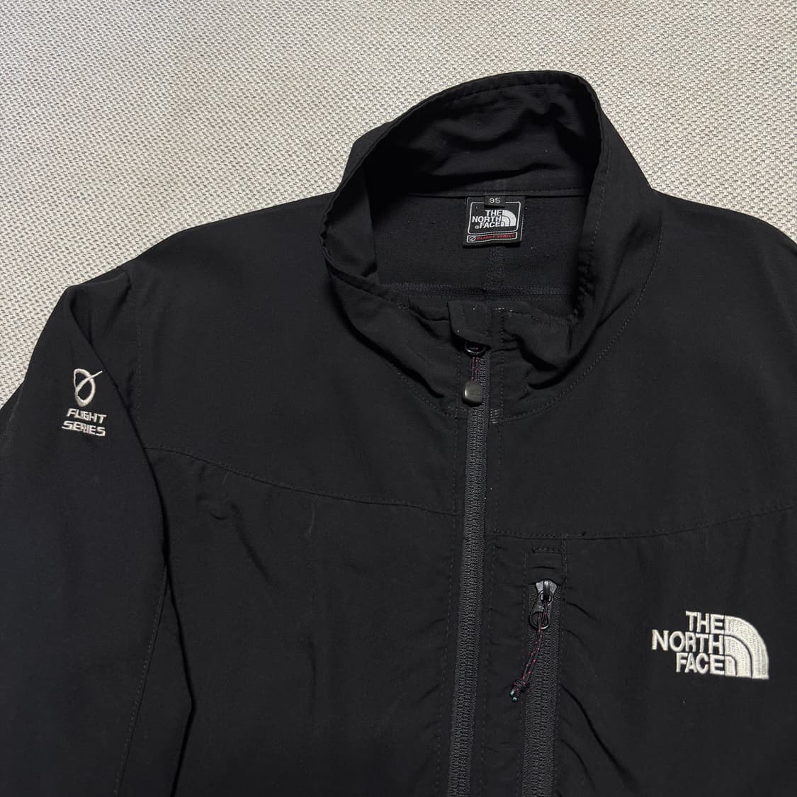 노스페이스 플라이트 시리즈 소프트쉘 자켓 상품이미지2