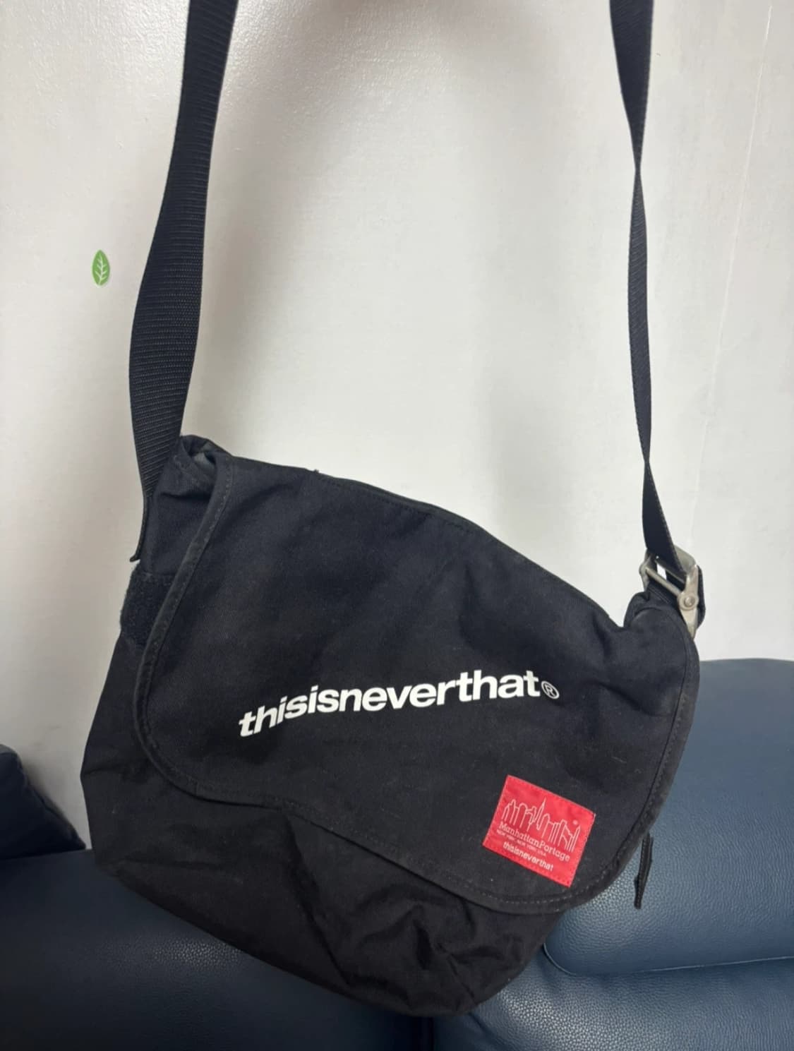 디스이즈네버댓 크로스백 상품이미지1