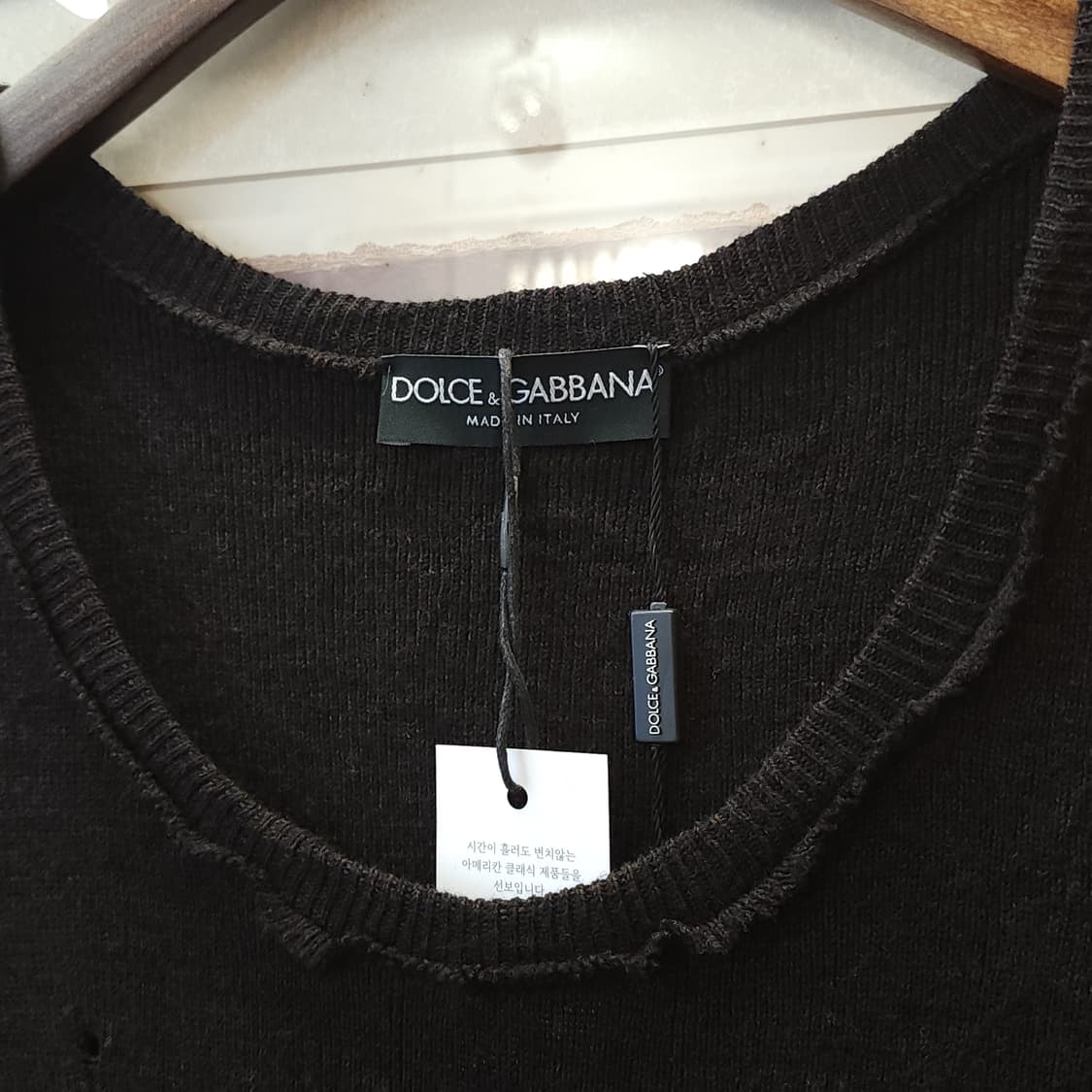 돌체앤가바나 슬리브리스 나시티 인사이드 아웃 데미지 디테일 48 상품이미지5