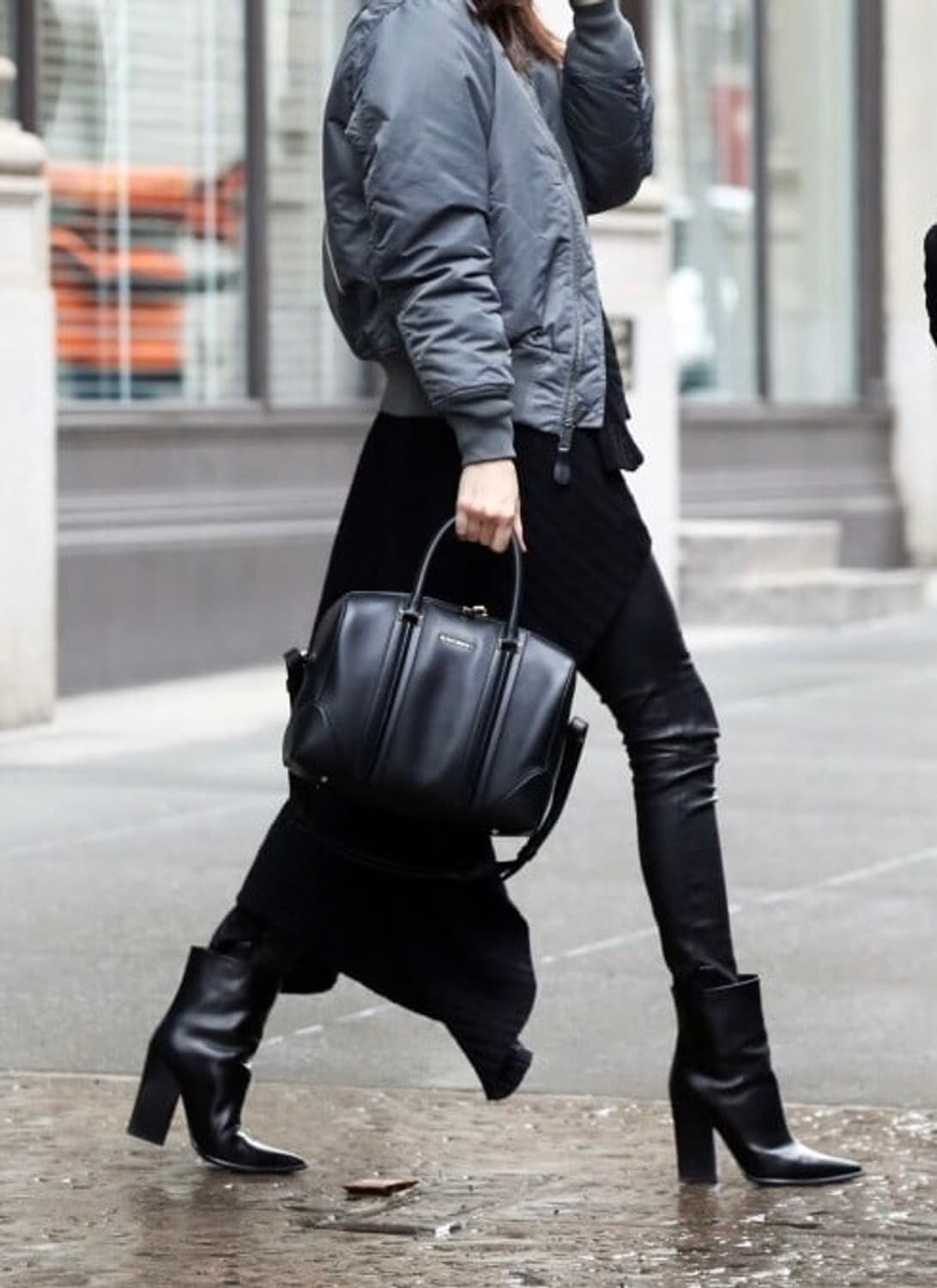 지방시 루크레지아 토트 숄더백 보스톤백 더플백 상품이미지8