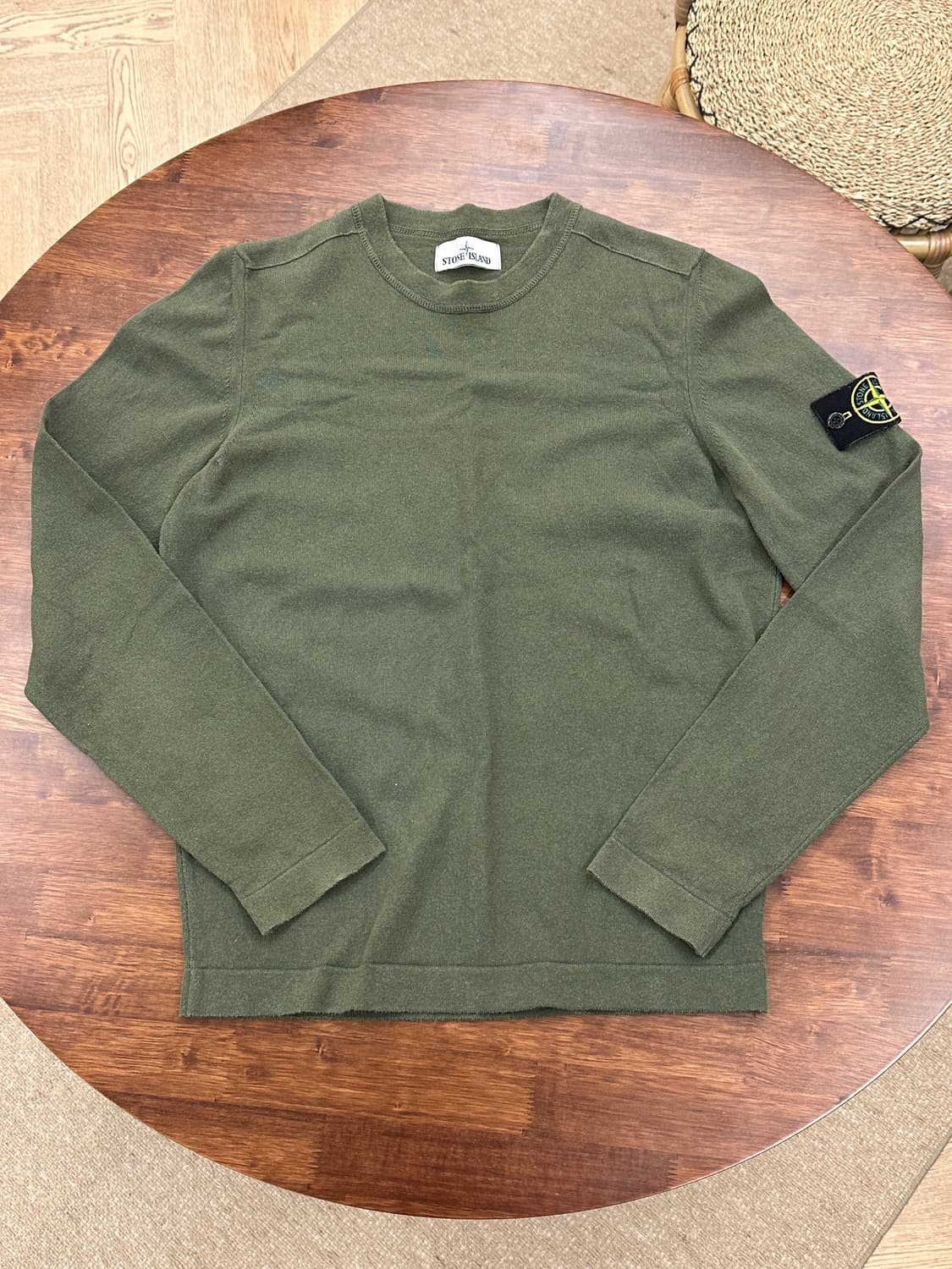 [정품] 스톤아일랜드 롱슬리브 니트 올리브 그린 S 상품이미지1