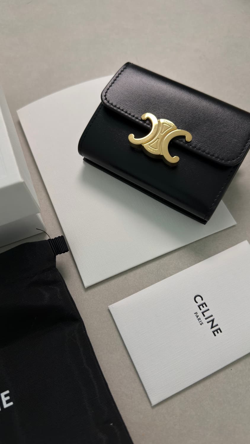 [새것]셀린느 트리옹프 동전 컴팩트 지갑 상품이미지3
