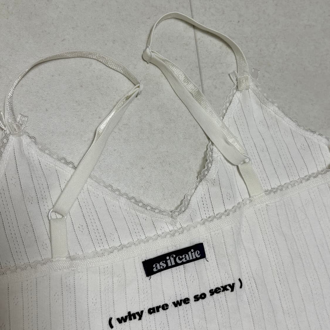 에즈이프 캘리 CALIE GURLS SLEEVELESS 상품이미지3