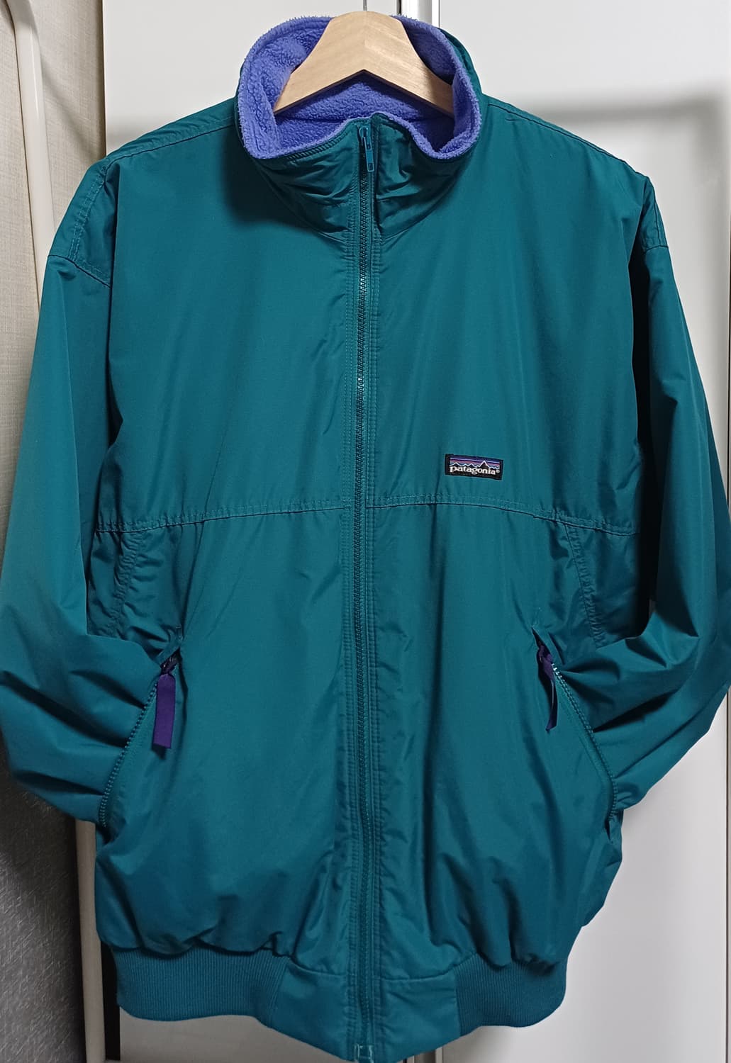 🇺🇸 [L] 파타고니아 쉘드 신칠라 봄버 자켓 틸 / 퍼플 블루 상품이미지2