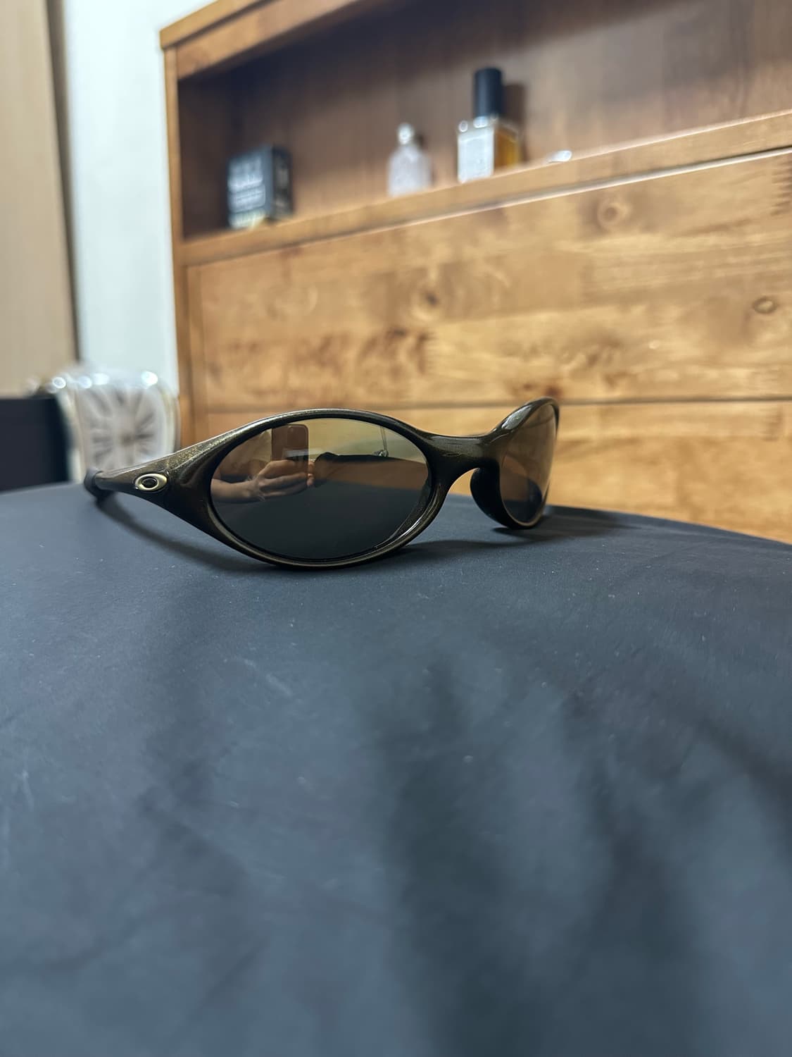 오클리 뉴아이자켓 블랙골드 골드이리듐 상품이미지1