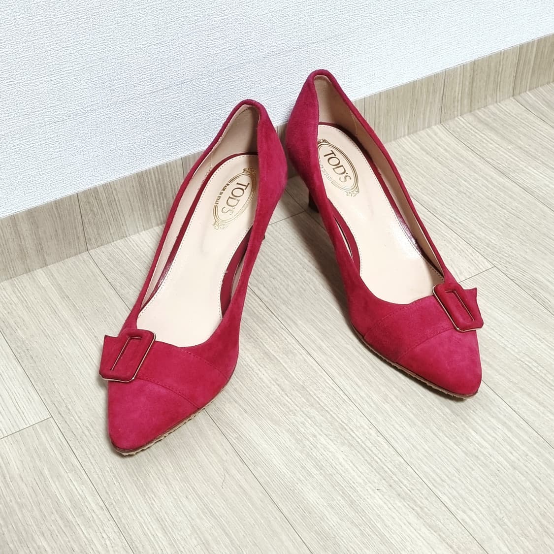 토즈 TOD'S 스웨이드 펌프스 구두 힐 (235/표기36.5) 준새상품 상품이미지1