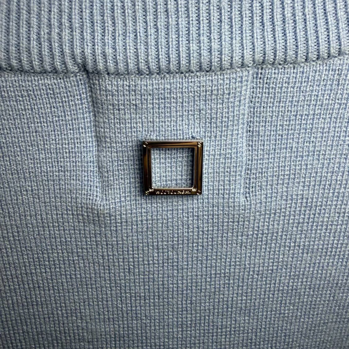 [정품/풀구성] 우영미 백로고 자수 크루넥 니트 23FW 상품이미지8