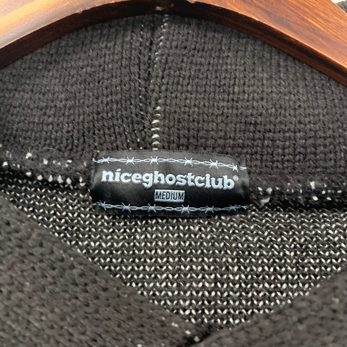 나이스고스트클럽 블랙 니트 후드티 상품이미지6