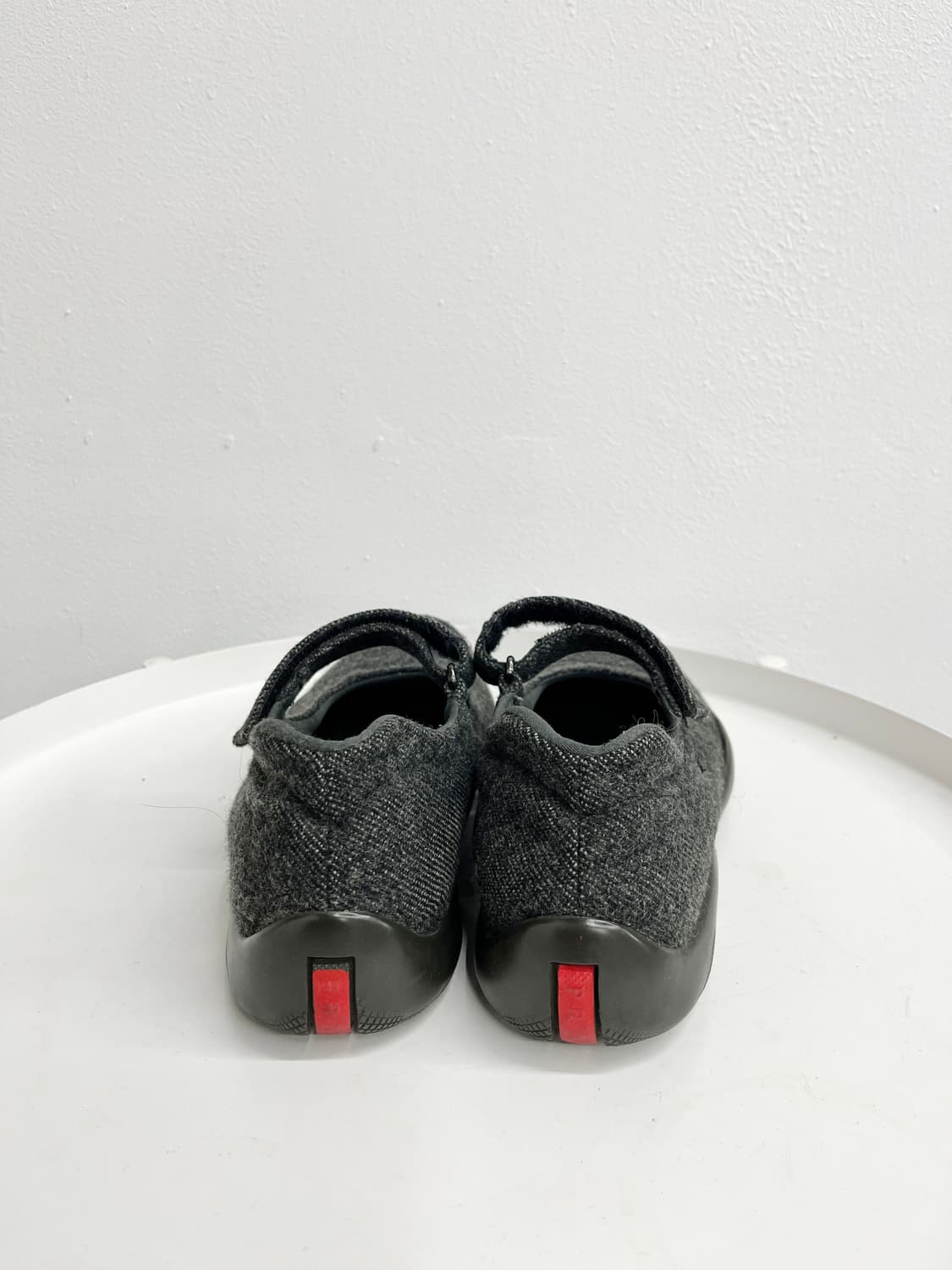 프라다 스포츠 메리제인 모직 플랫슈즈(230-40) 상품이미지6