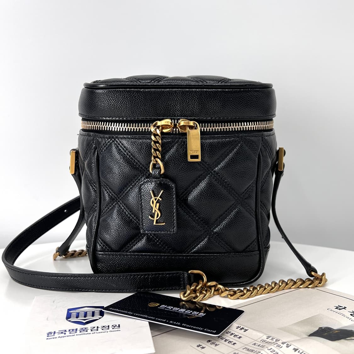 [감정완료] 생로랑 퀼팅 베니티 크로스백 & 숄더백 블랙 (748849) 상품이미지1