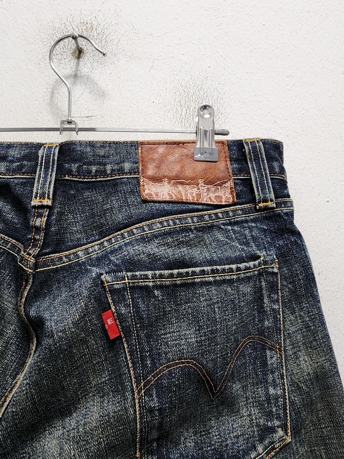 리바이스 skinner 부츠컷 빈티지 워싱 데님 상품이미지3