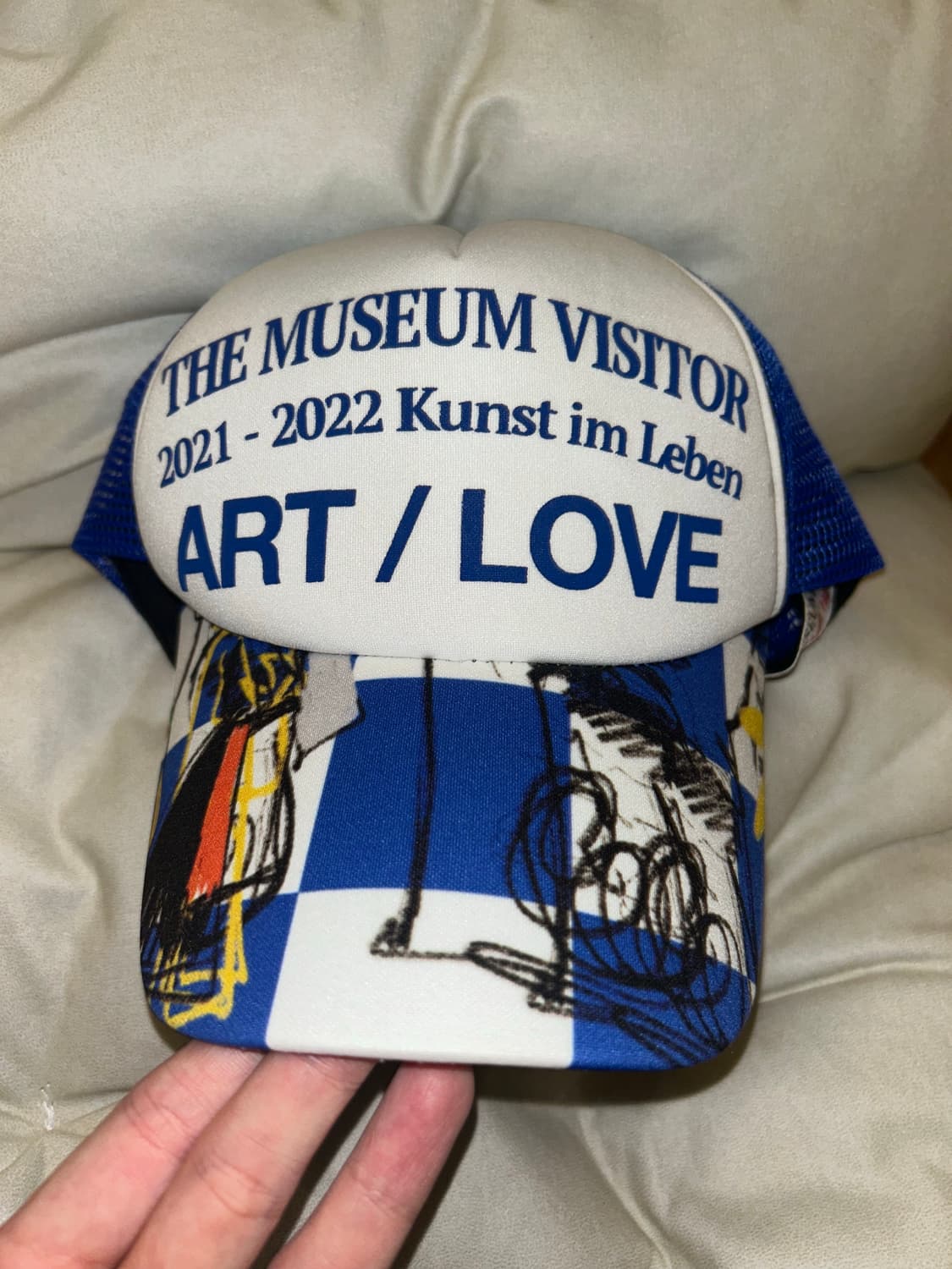 더뮤지엄비지터 볼캡 상품이미지1