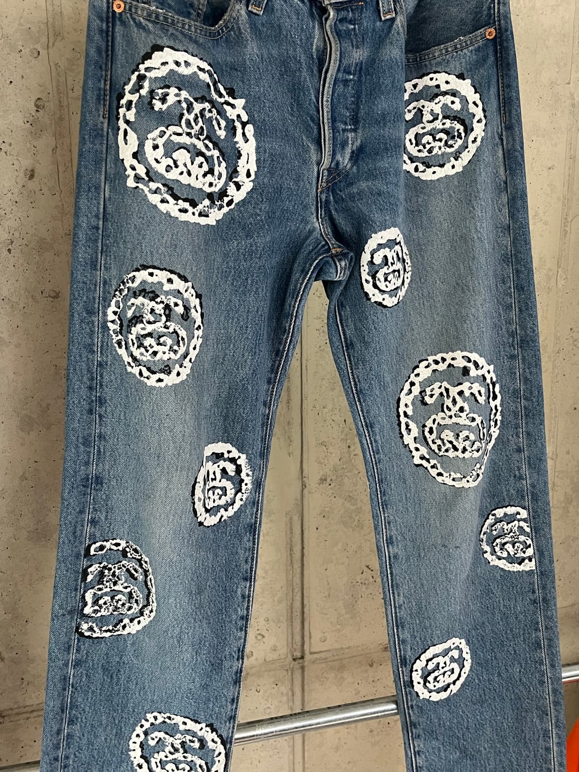 DENIM TEARS X STUSSY LEVIS 501  상품이미지3