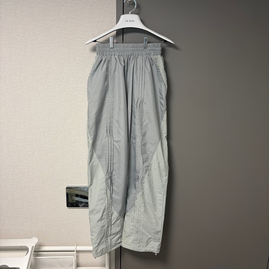 오호스 Wavy Windbreaker Pants 상품이미지4