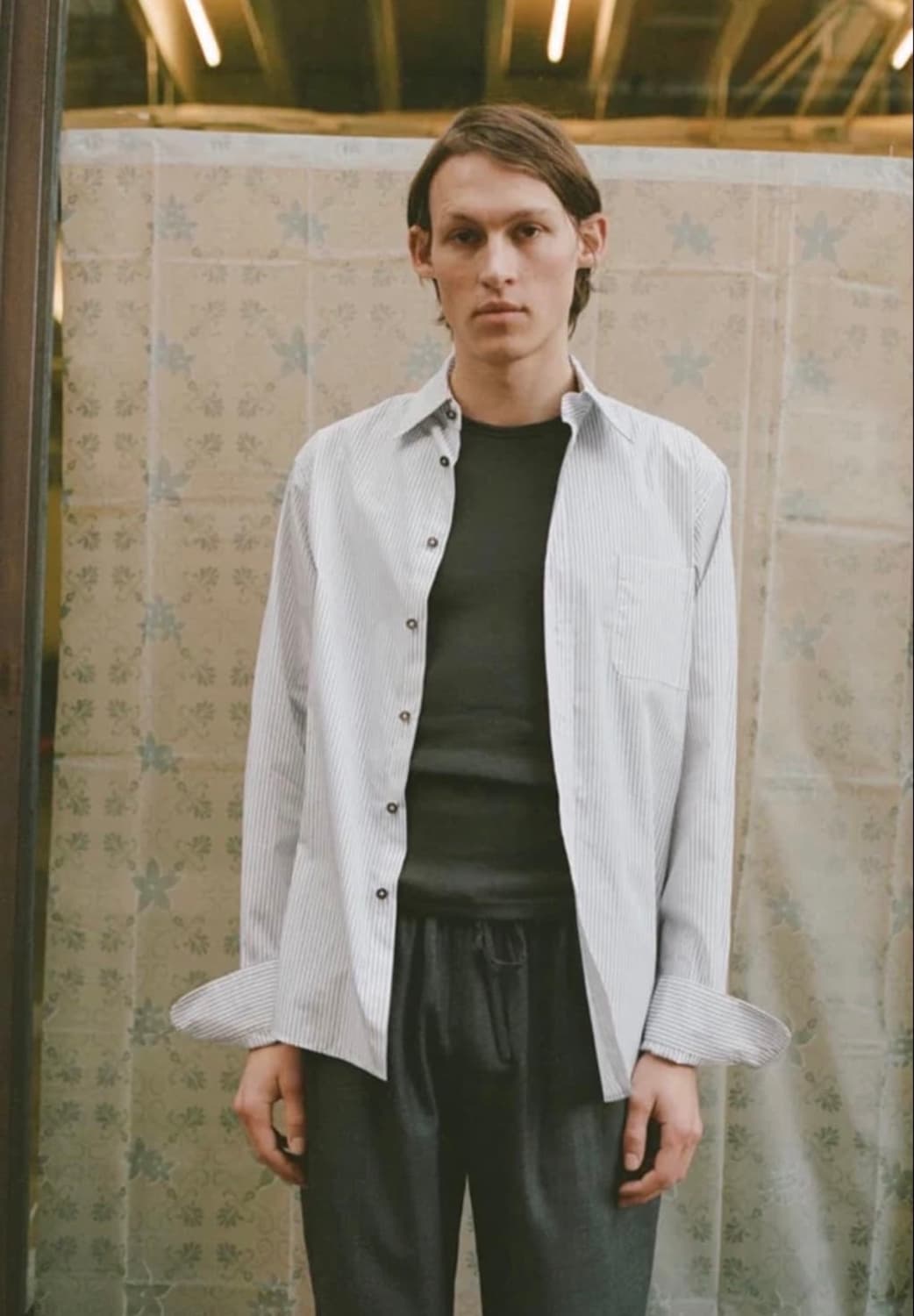 마리암 나시르 자데 파운데이션 셔츠 (L) 상품이미지2