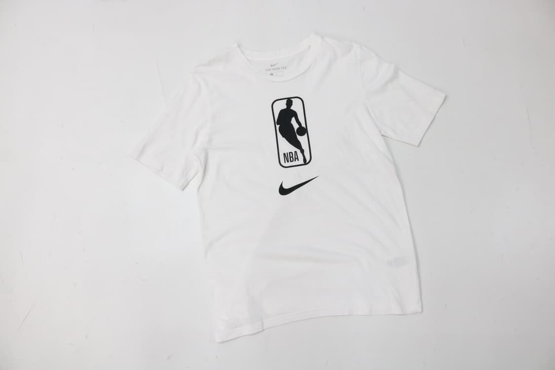 나이키 NBA 빅로고 화이트 반팔티셔츠 상품이미지2