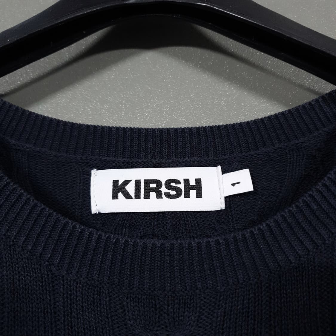 키르시 신형 22ss 스몰 체리 케이블 크롭 숏 슬리브 니트 반팔 네이비 상품이미지5