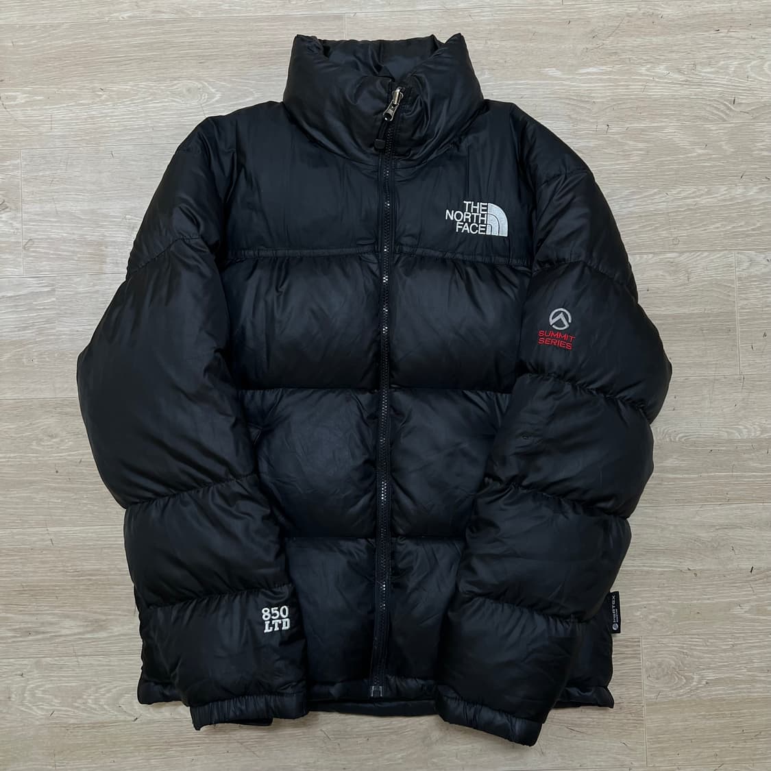 노스페이스 써밋시리즈 구스다운 850LTD 눕시 패딩 [블랙] L/100 상품이미지1