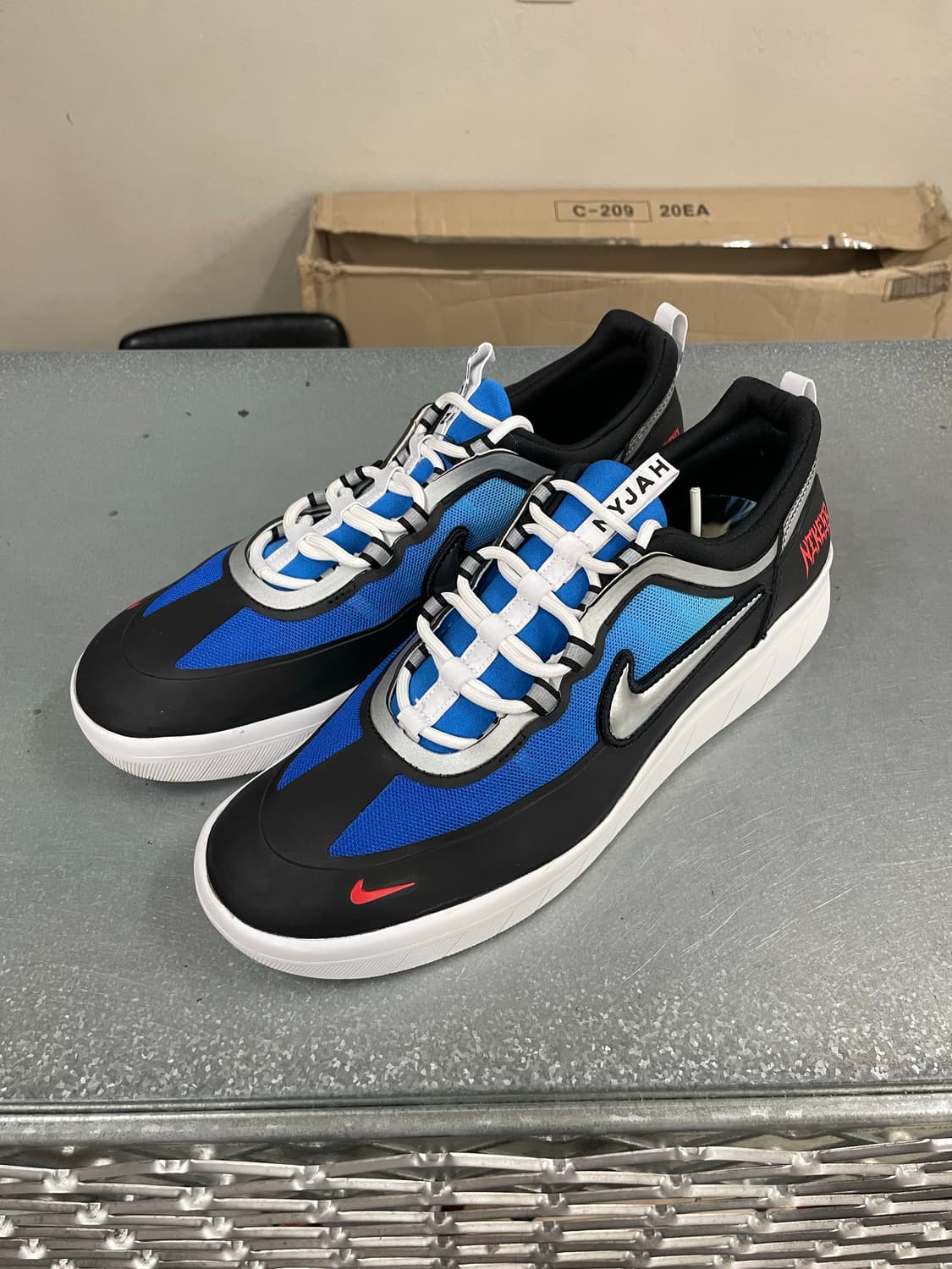 나이키 SB 나이자 프리 2 프리미엄 275 상품이미지2