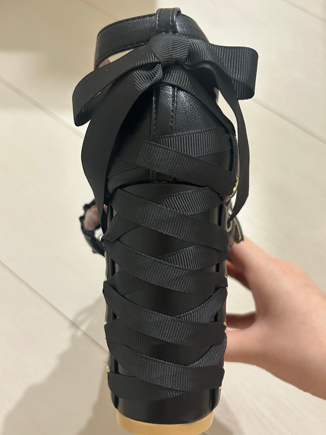 리즈리사 진주 크로스 스트랩 펌프 판매 상품이미지7