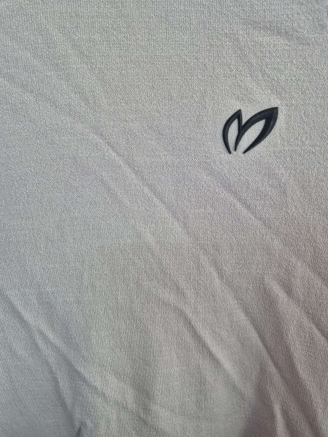 마스터바니에디션 하트 로고 핑크 배색 긴팔 티셔츠 상품이미지3