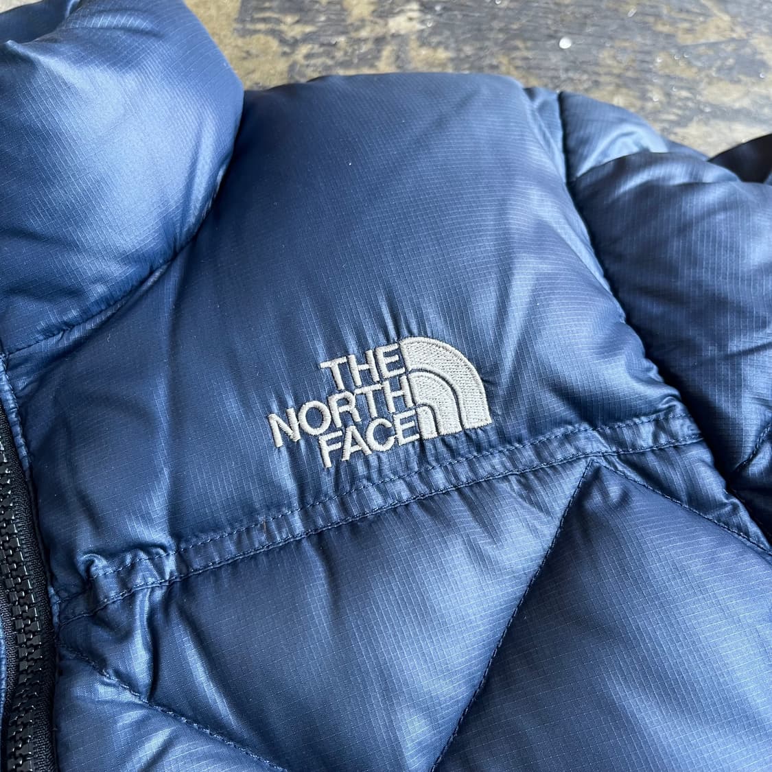 노스페이스 네이비 퀼팅 다운 자켓  상품이미지2