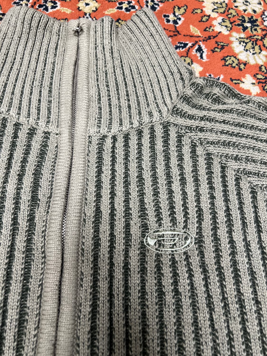 [ L ] 본챔스 니트 집업 카키 상품이미지2