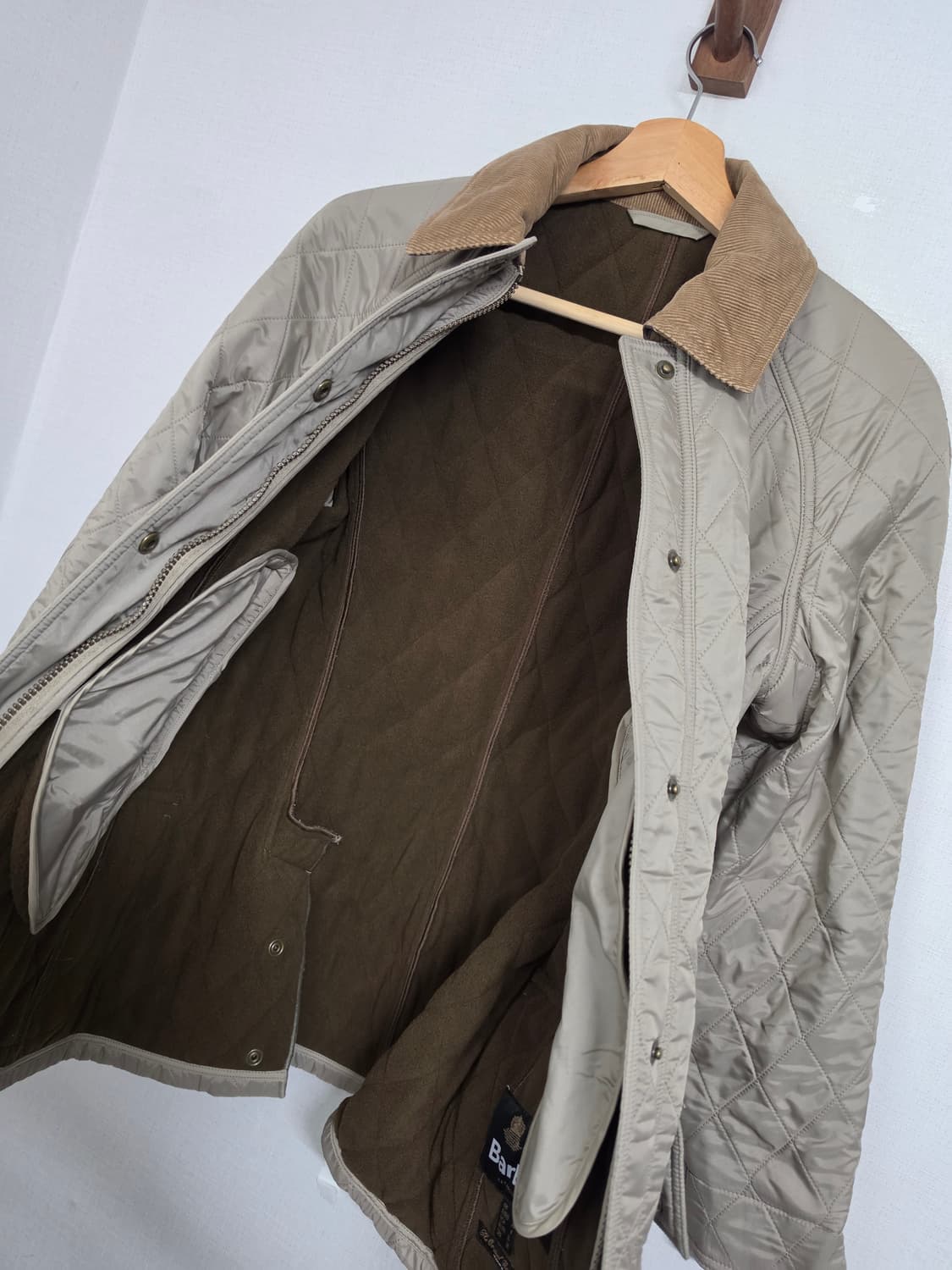 바버 여성 퀼팅 자켓 UK8 상품이미지5