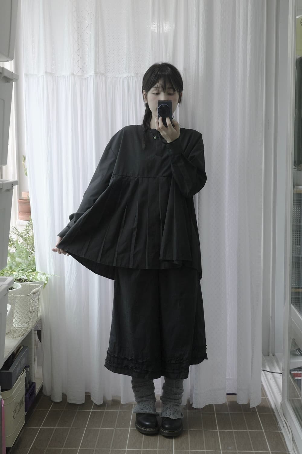 Bibi Shirring pleat blouse 상품이미지4