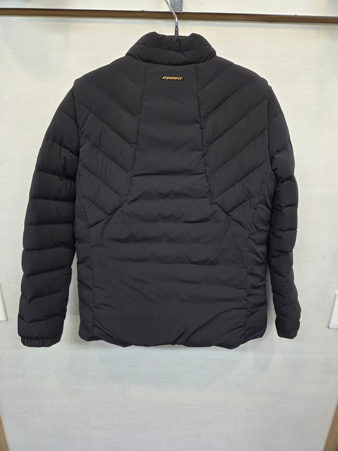 다이나핏 여성 밴티지 경량패딩 L 상품이미지2