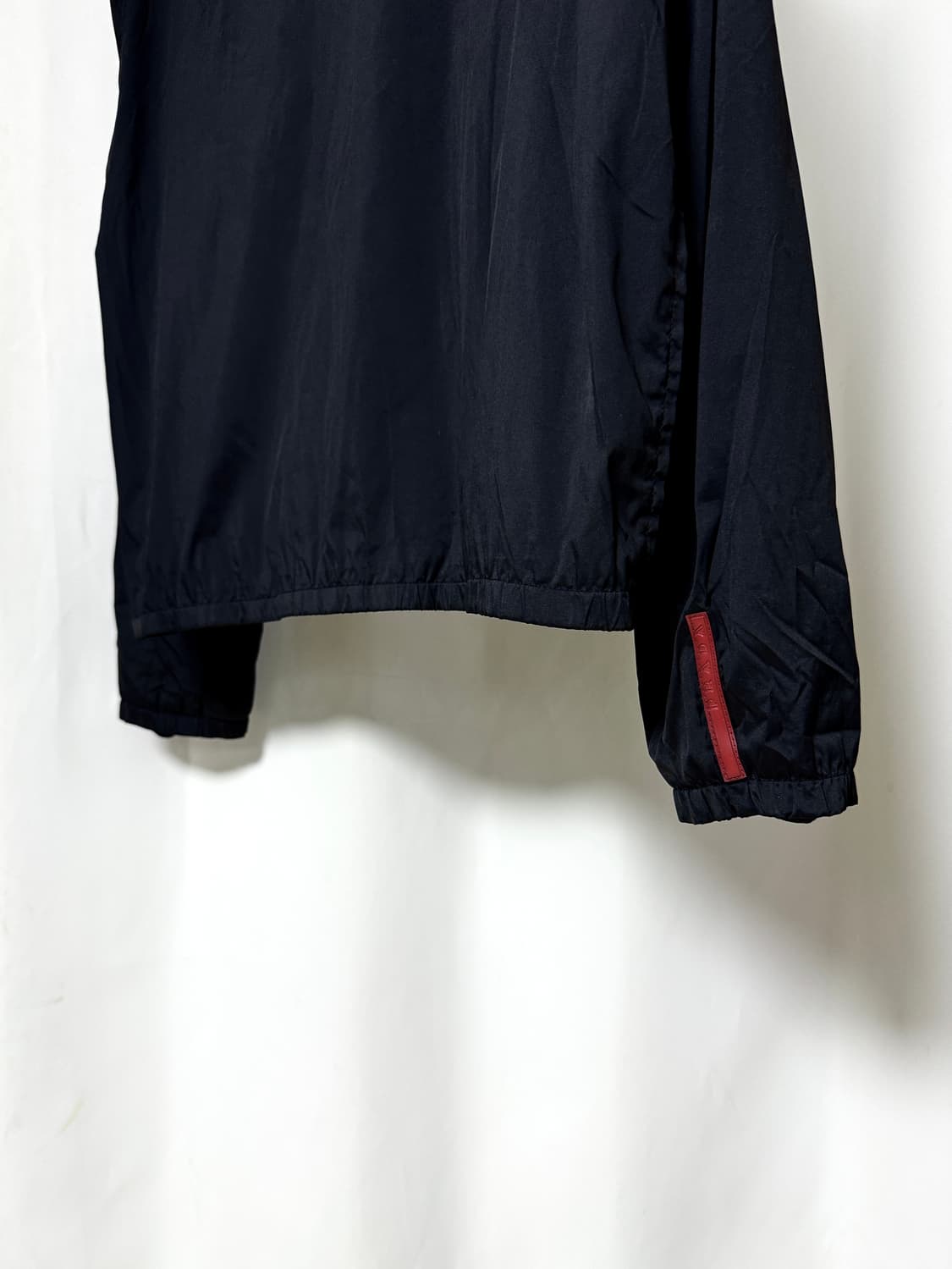 Prada 90s 나일론 Side Zip 숄더 크롭 스웻 자켓 상품이미지10