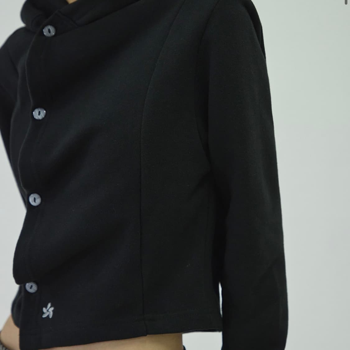 슬릭글로우 버튼 셔링 후드 탑 상품이미지2