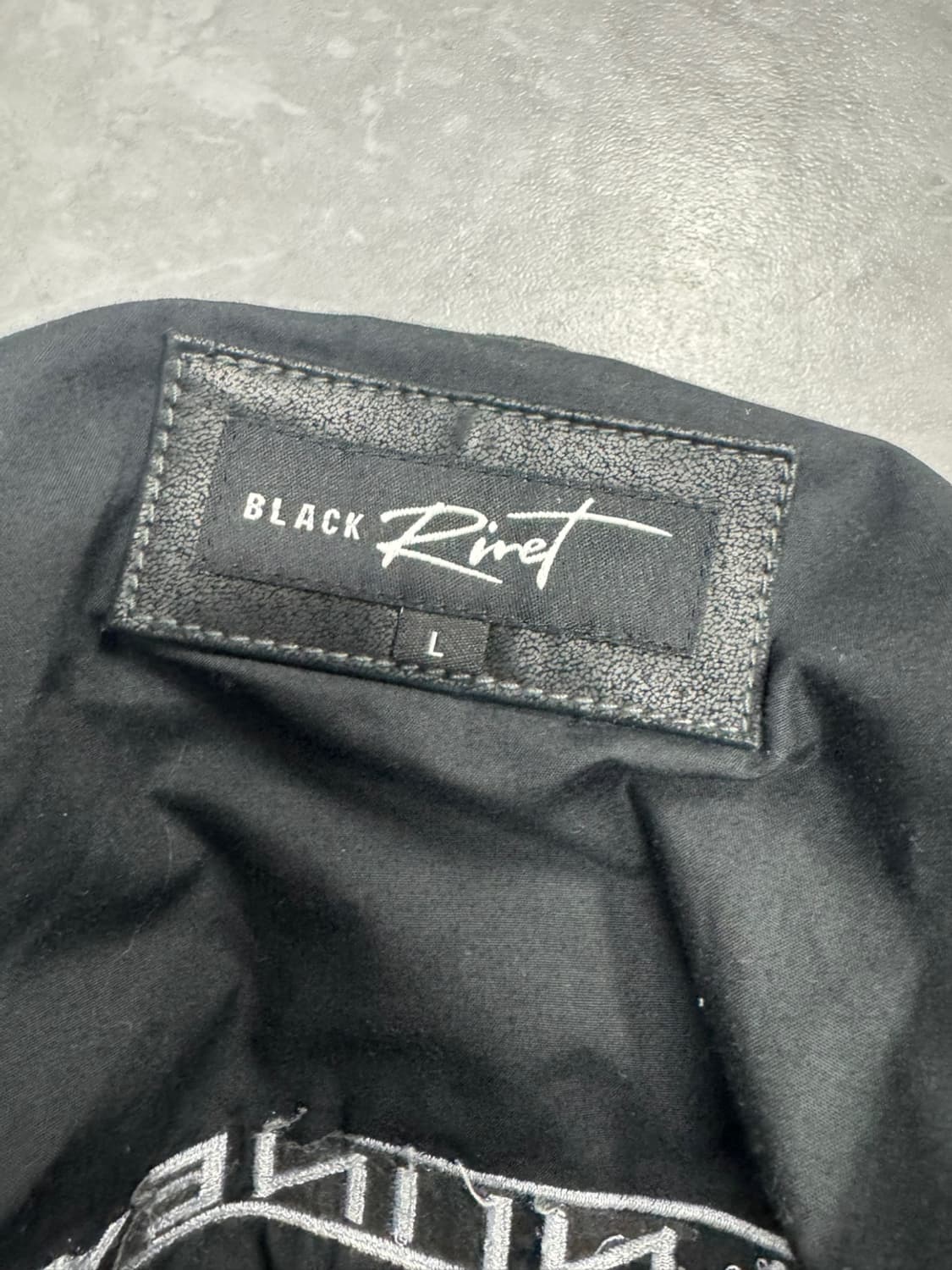 블랙리벳 상품이미지3