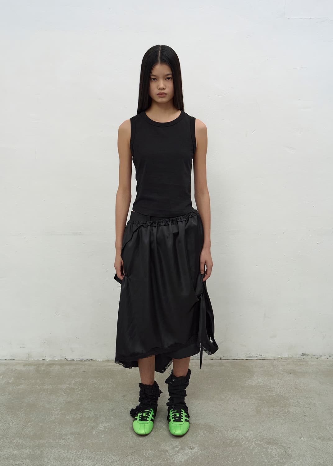 Lcdc SHIRRING SLEEVELESS DRESS  상품이미지1