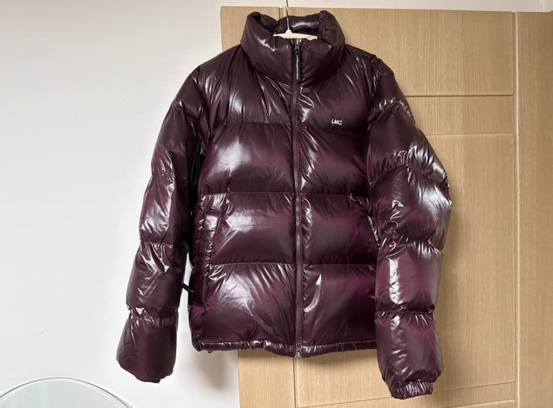 (새상품) LMC 엘엠씨/ OG 글로시 푸퍼 다운 패딩 버건디 S 상품이미지3