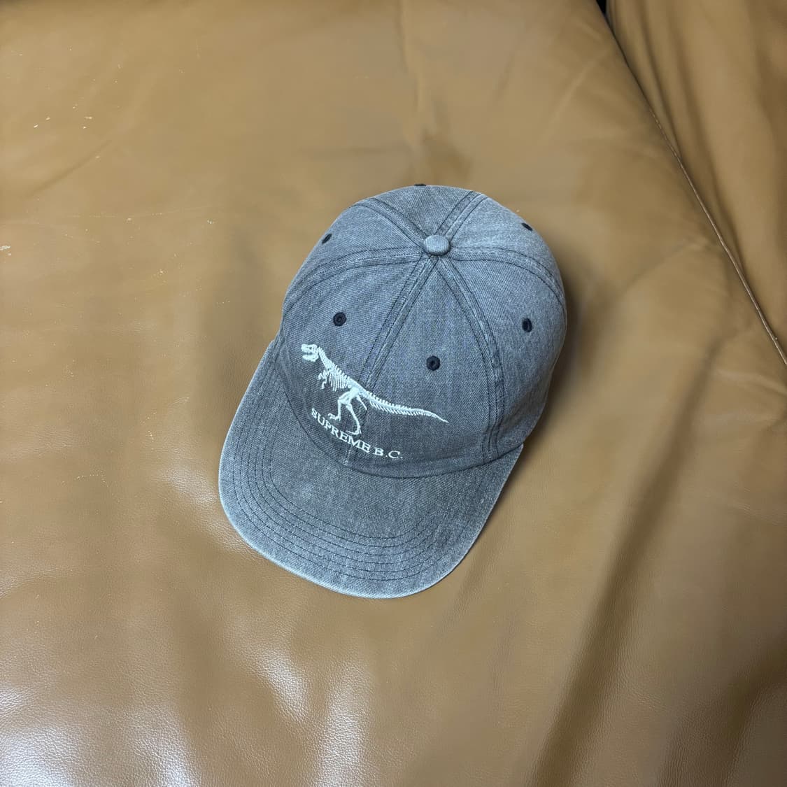 슈프림 6패널 볼캡 모자 쥬라기 워시드 데님 블랙 상품이미지5