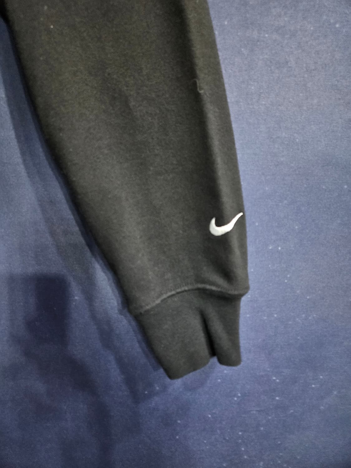 나이키 자수 블랙컬러 남성 105 맨투맨  상품이미지5