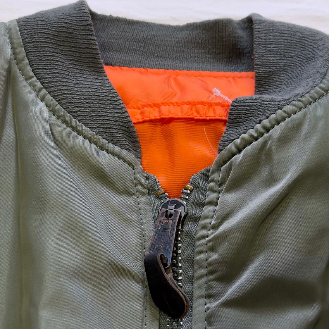 90s 알파인더스트리 MA-1 항공 점퍼 상품이미지2