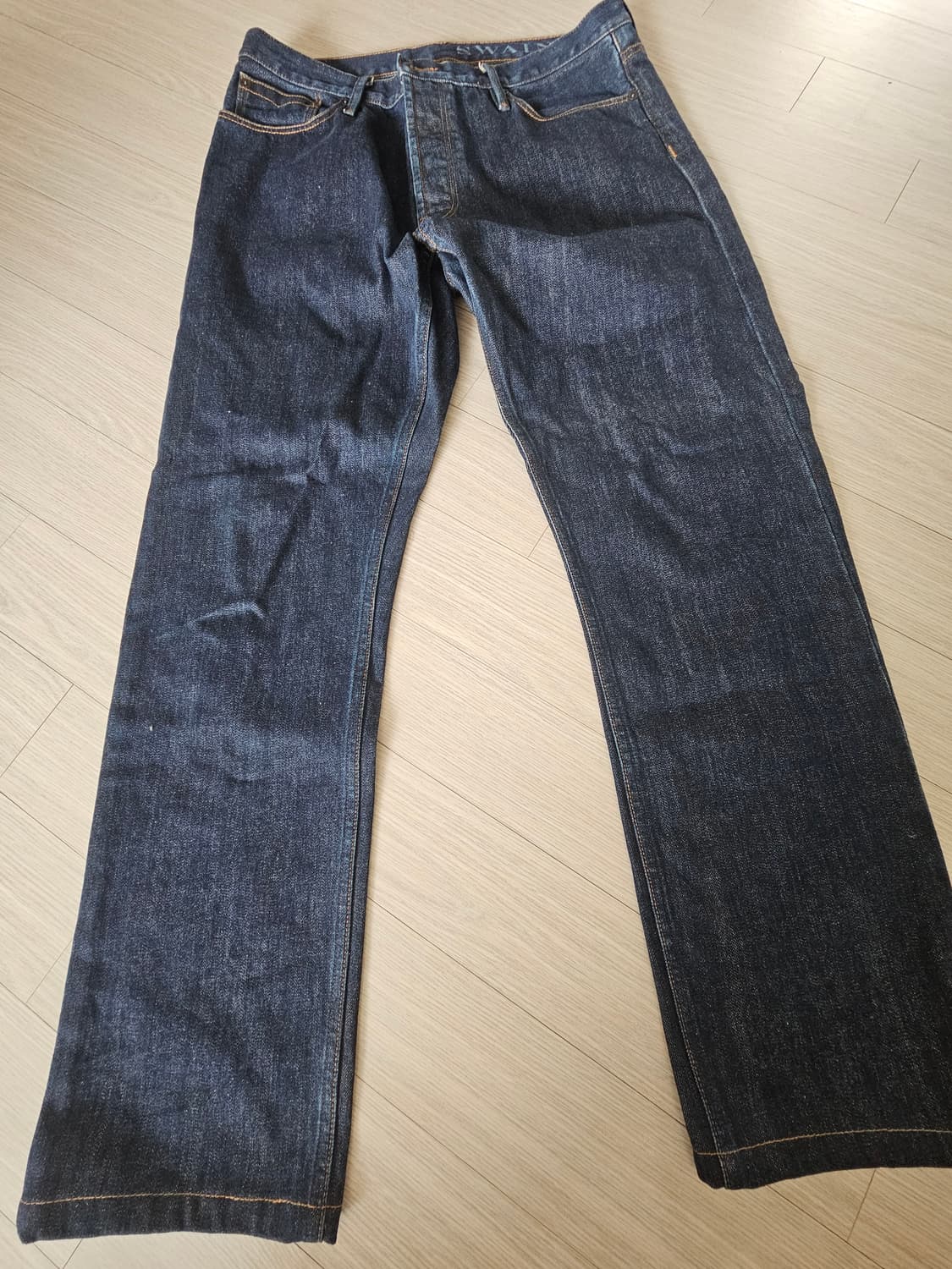 버버리 청바지  상품이미지1