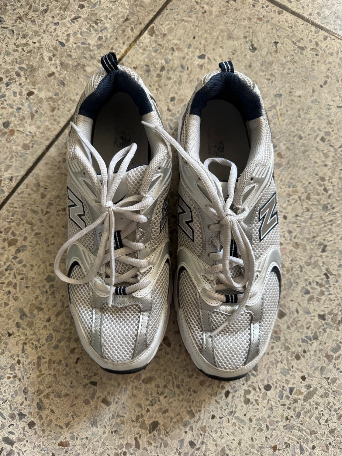 뉴발란스 530 스틸그레이 270 상품이미지1