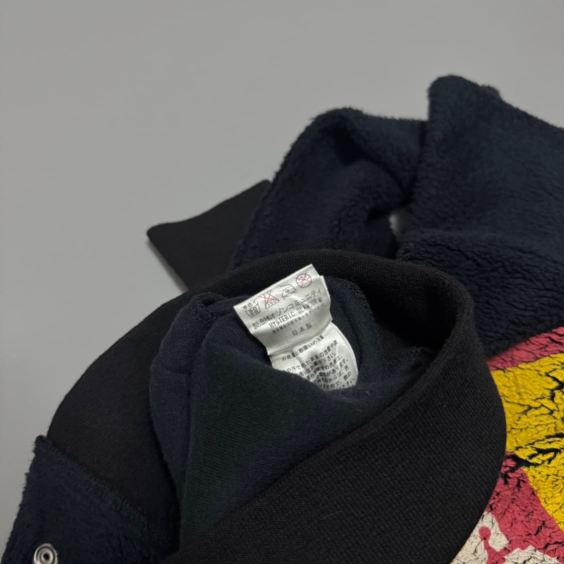 히스테릭글래머 블랙컬러 박스로고 프린트 쉐르파 스타디움 자켓  상품이미지5