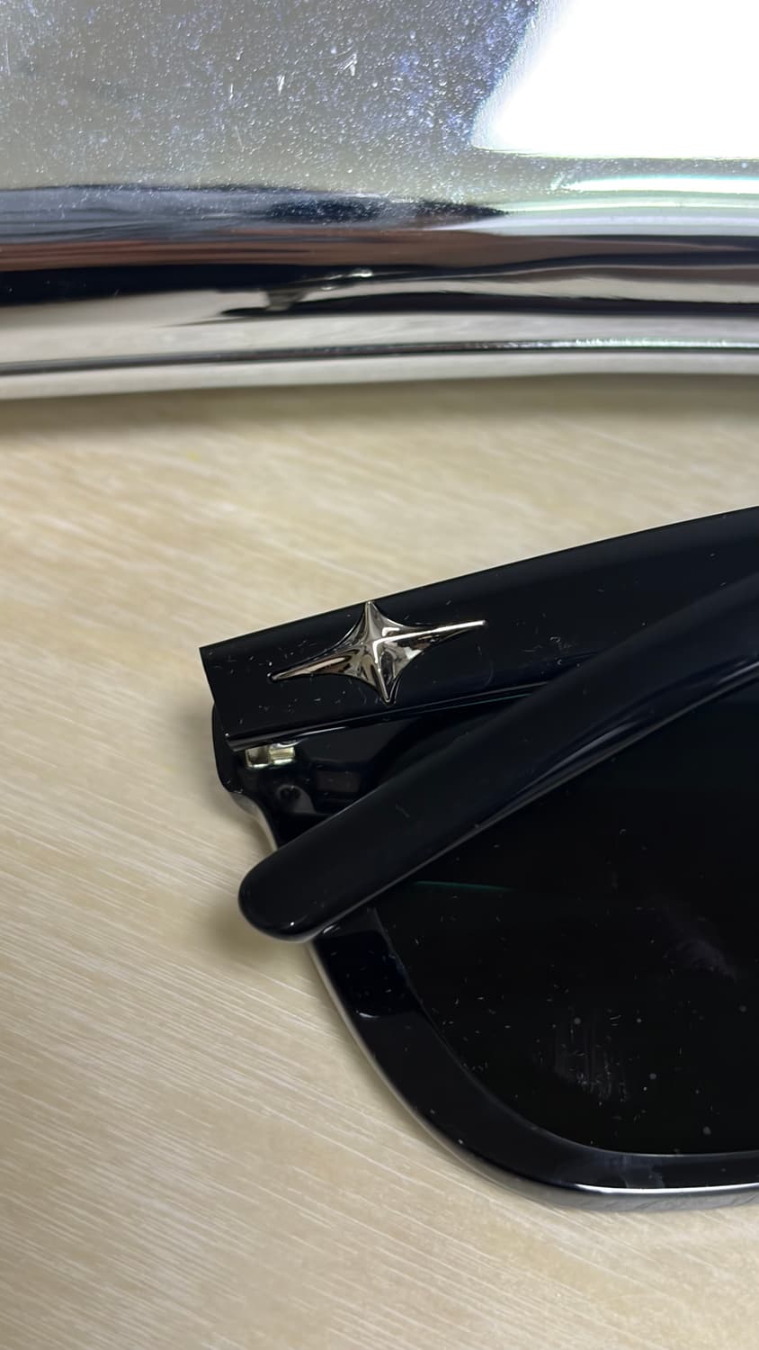 젠틀몬스터 볼드시리즈 빌리01 상품이미지2