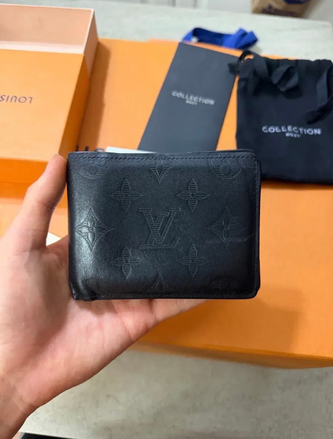 루이비통 쉐도우 블랙 반지갑 상품이미지1