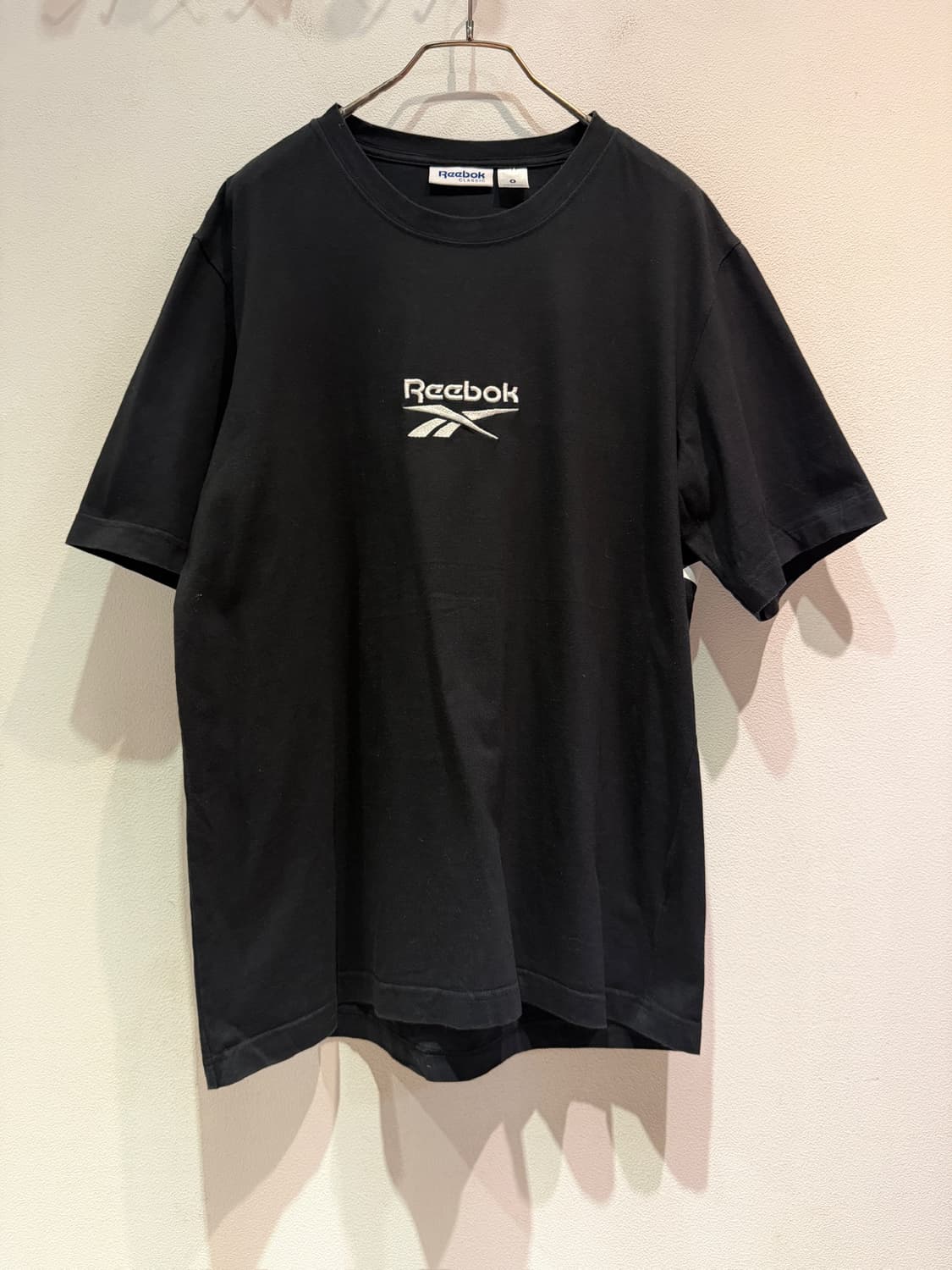 Reebok Classic Black T-Shirt 상품이미지1
