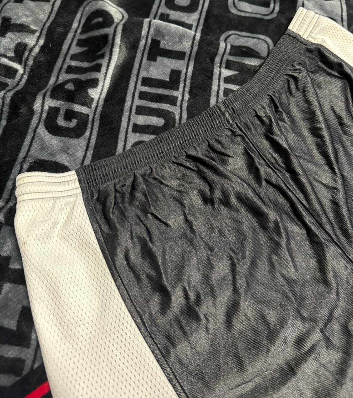 나이키 배스킷볼 쇼츠 블랙 화이트 상품이미지3